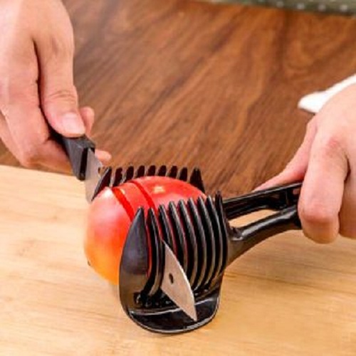 Dụng cụ cắt lát chanh, cà chua, gắp bánh,..tiện lợi- màu ngẫu nhiên