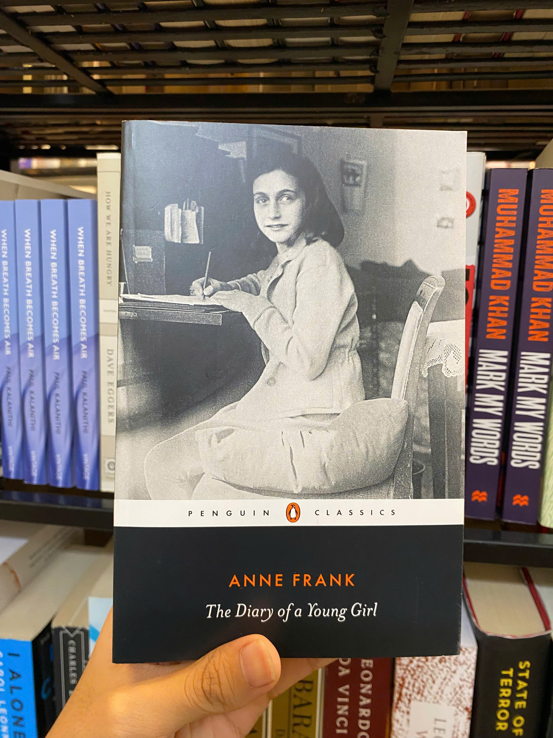 Sách - The Diary of a Young Girl by Anne Frank | Classics Nonfiction / History Biography / Memoir