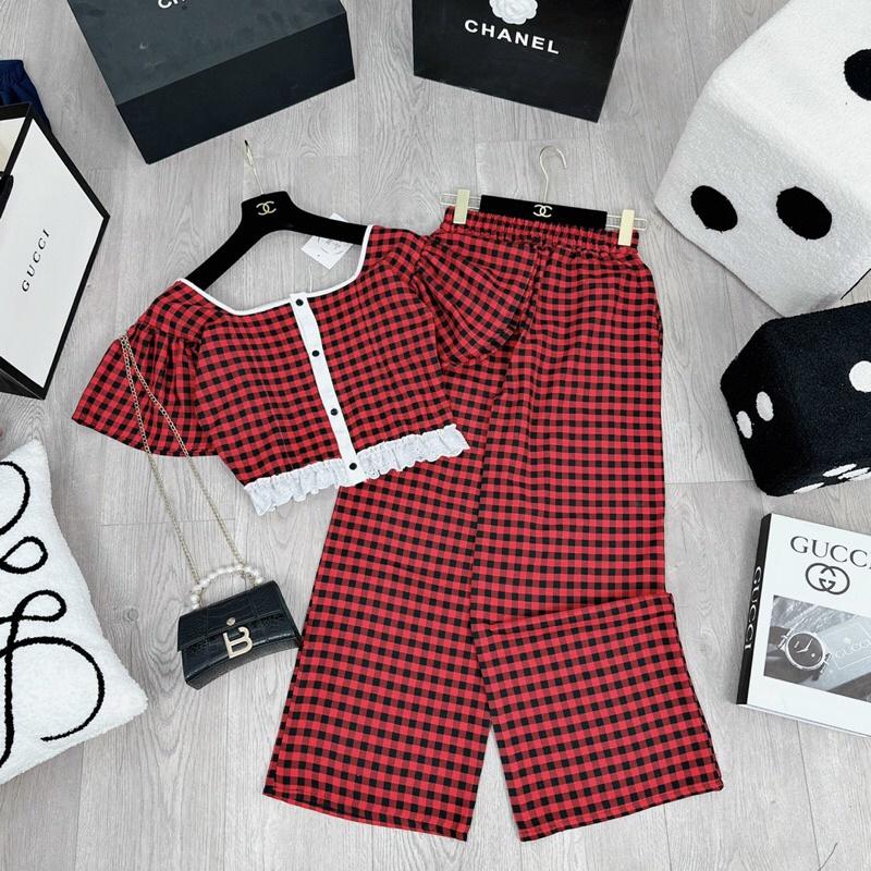 SET ÁO CARO CỔ VUÔNG PHỐI REN MIX QUẦN SUÔNG