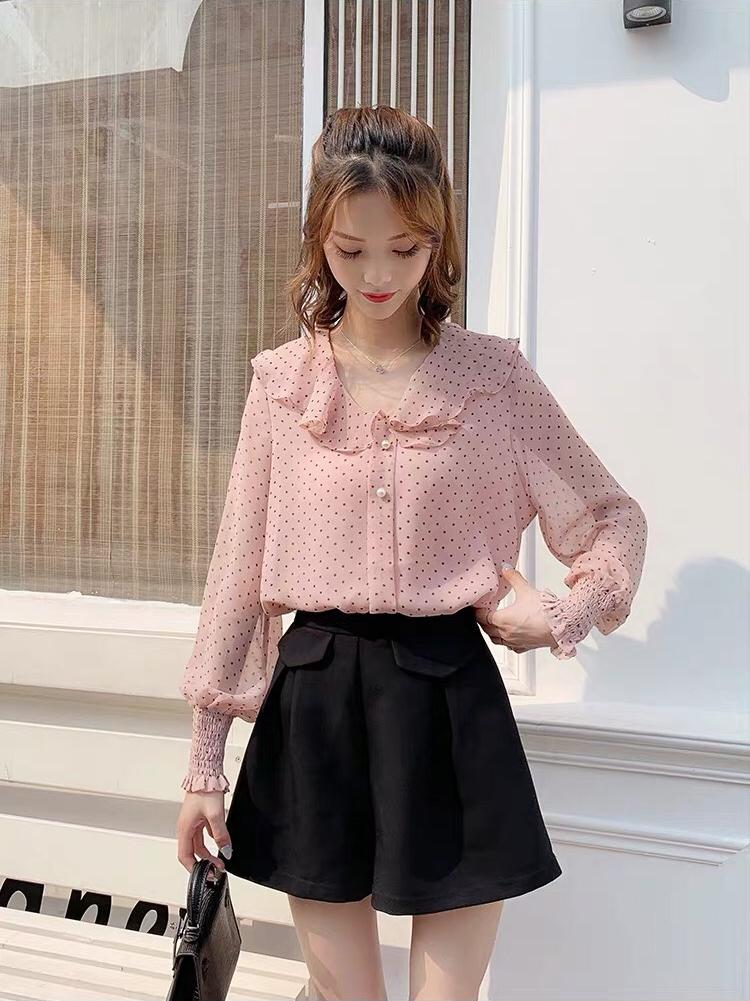 ÁO SƠ MI CHẤM BI CỔ TIM BY6367