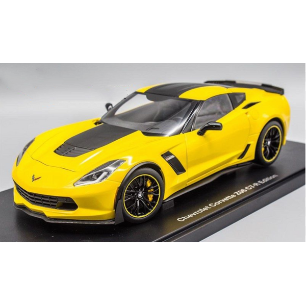 Xe Mô Hình Chevrolet Corvette C7r Z06 Edition 1:18 Autoart - 71260aa1 (Vàng)