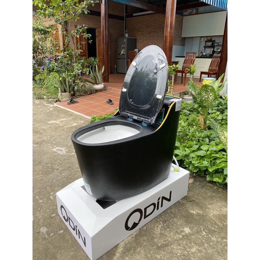 BỒN CẦU LIỀN KHỐI CAO CẤP ĐEN ODIN 2049D