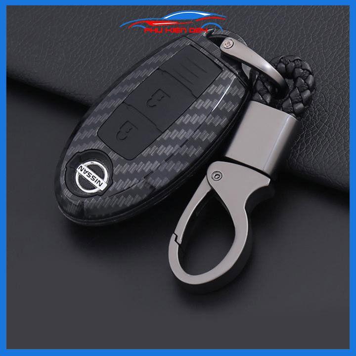 Ốp khóa cacbon Nissan Terra kèm móc khóa