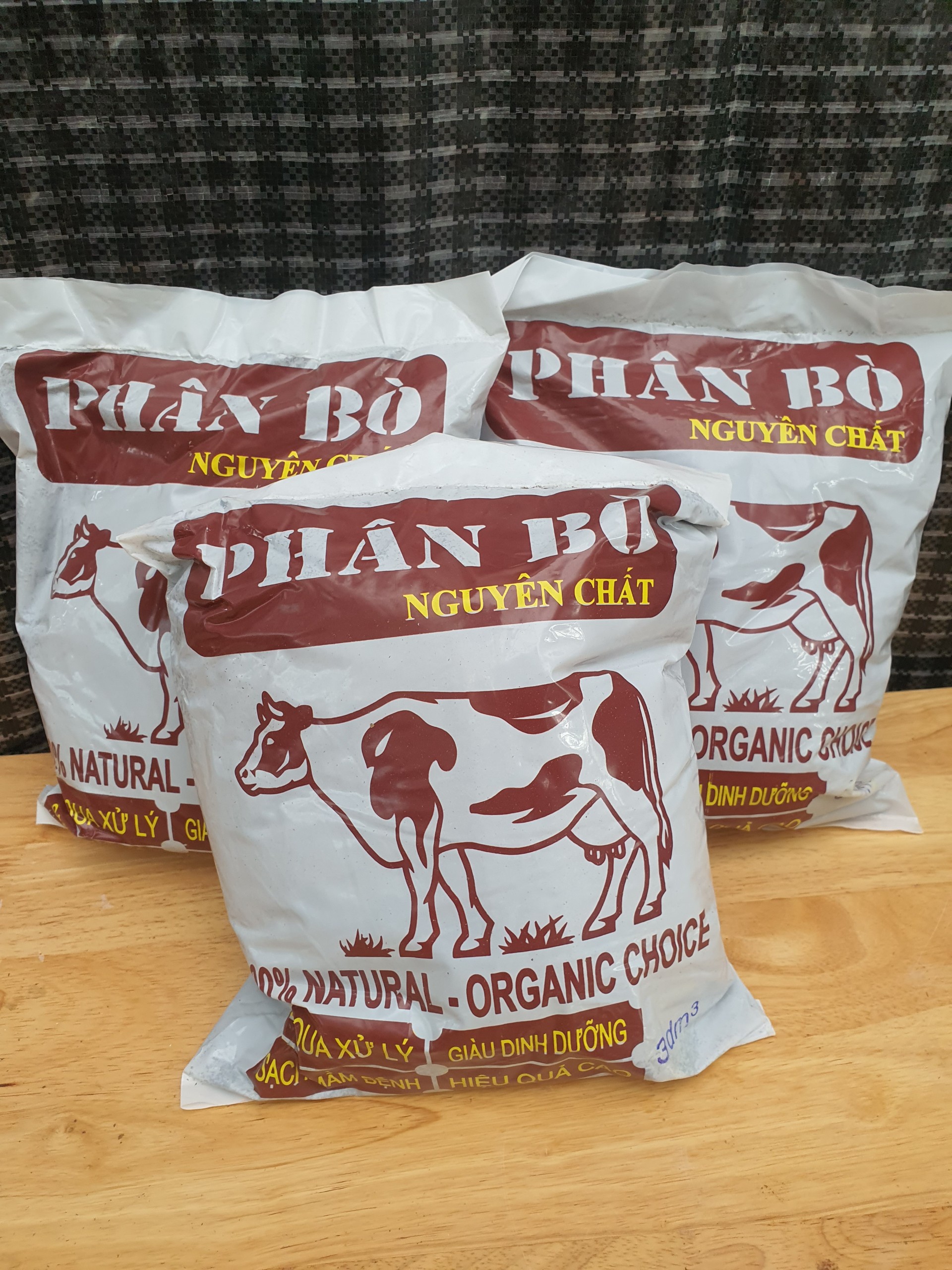 Phân Bò Chuyên Dùng Cho Hoa Cây Cảnh Bao 3dm3 Phân Bò Khô Đã Qua Xử Lý
