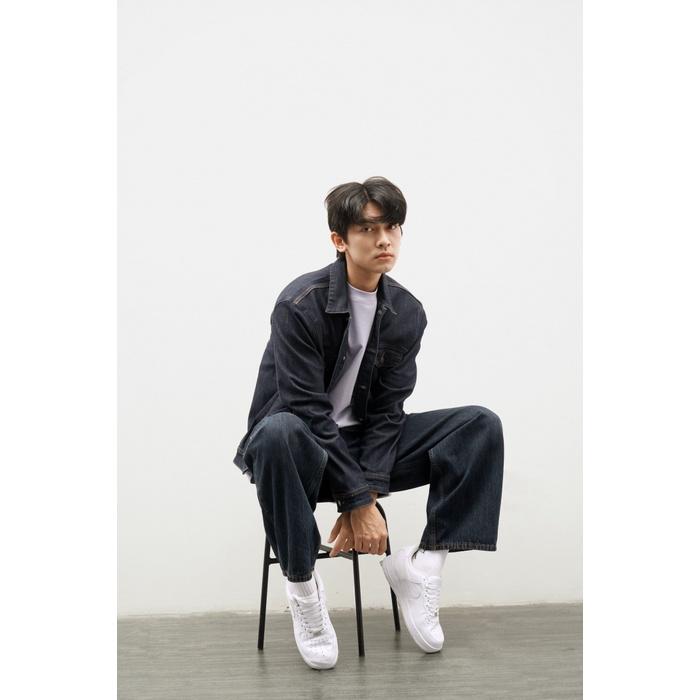 ÁO KHOÁC JEAN NAM XẾP LY TRƠN FORM REGULAR - 10F22DJA004 | LASTORE MENSWEAR