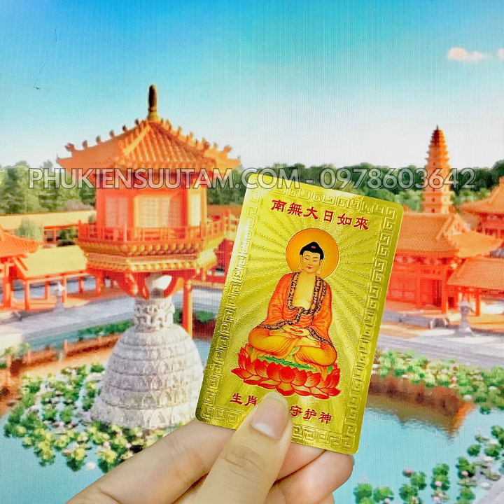 Thẻ Kim Bài Phật Bản Mệnh Tuổi Mùi - Phật Như Lai Đại Nhật, kích thước: 8.2cmx5.2cmx0.5cm, màu vàng - SP005723