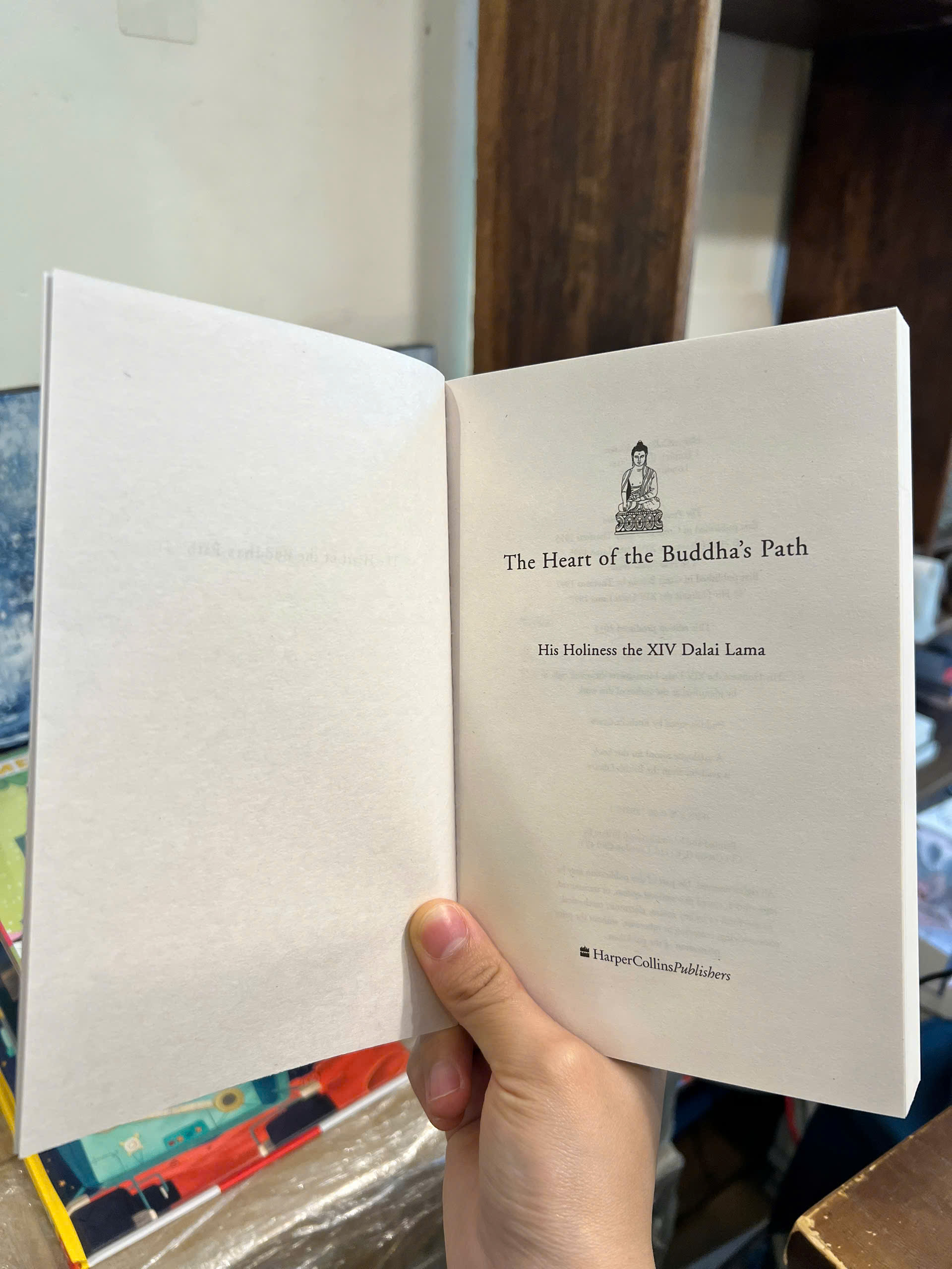 Sách - The Heart of the Buddha's Path by Dalai Lama XIV | Buddhism / Religion / Ngoại văn / Tôn giáo