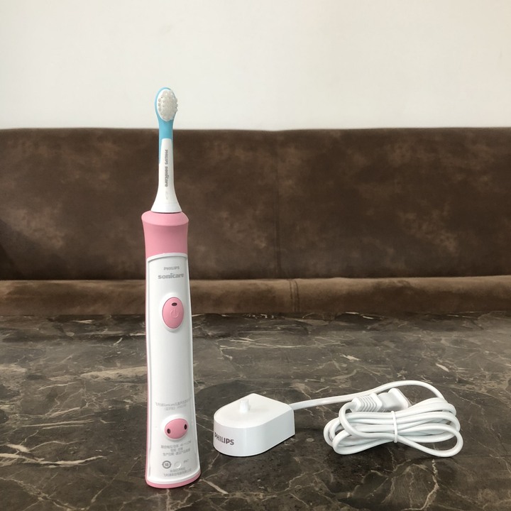 Bàn Chải Đánh Răng Philips Sonicare HX6352/43 Dành Cho Trẻ Em - HÀNG NHẬP KHẨU