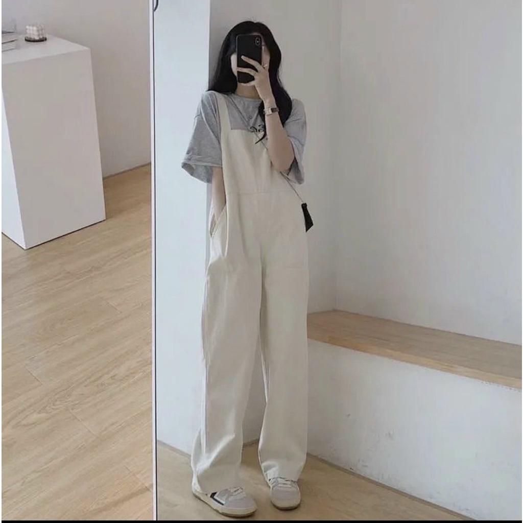 Quần yếm kaki đen thêu logo bò sữa kèm áo phông