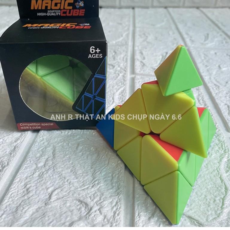 Rubik 3x3 Rubic 3 Tầng xuay trơn tru , bền đẹp.