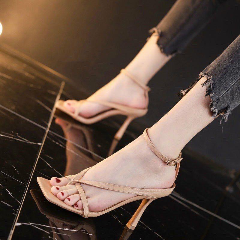 Sandal cao gót xỏ ngón có video và ảnh thật