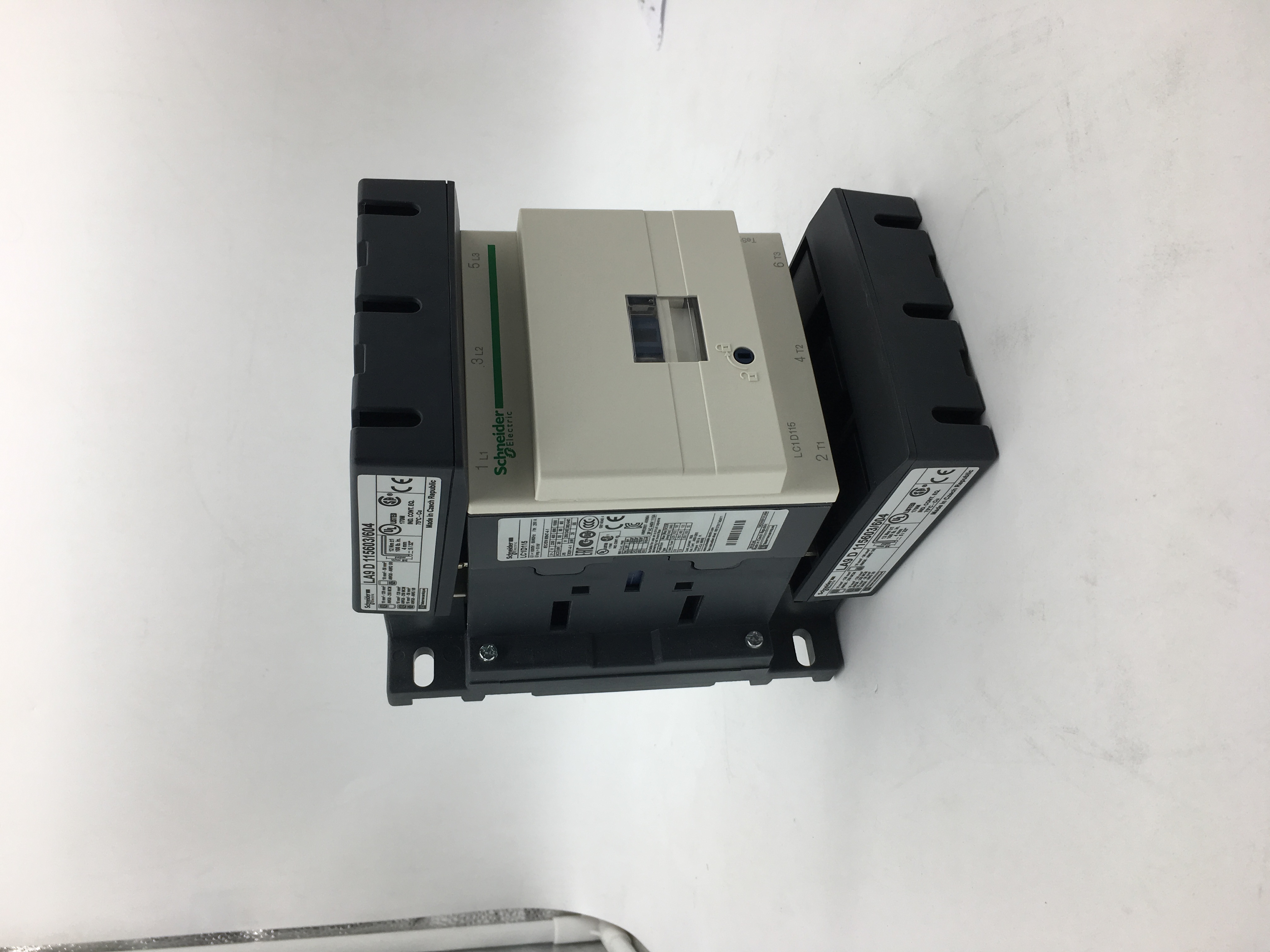 Khởi động từ LC1D115M7 Schneider
