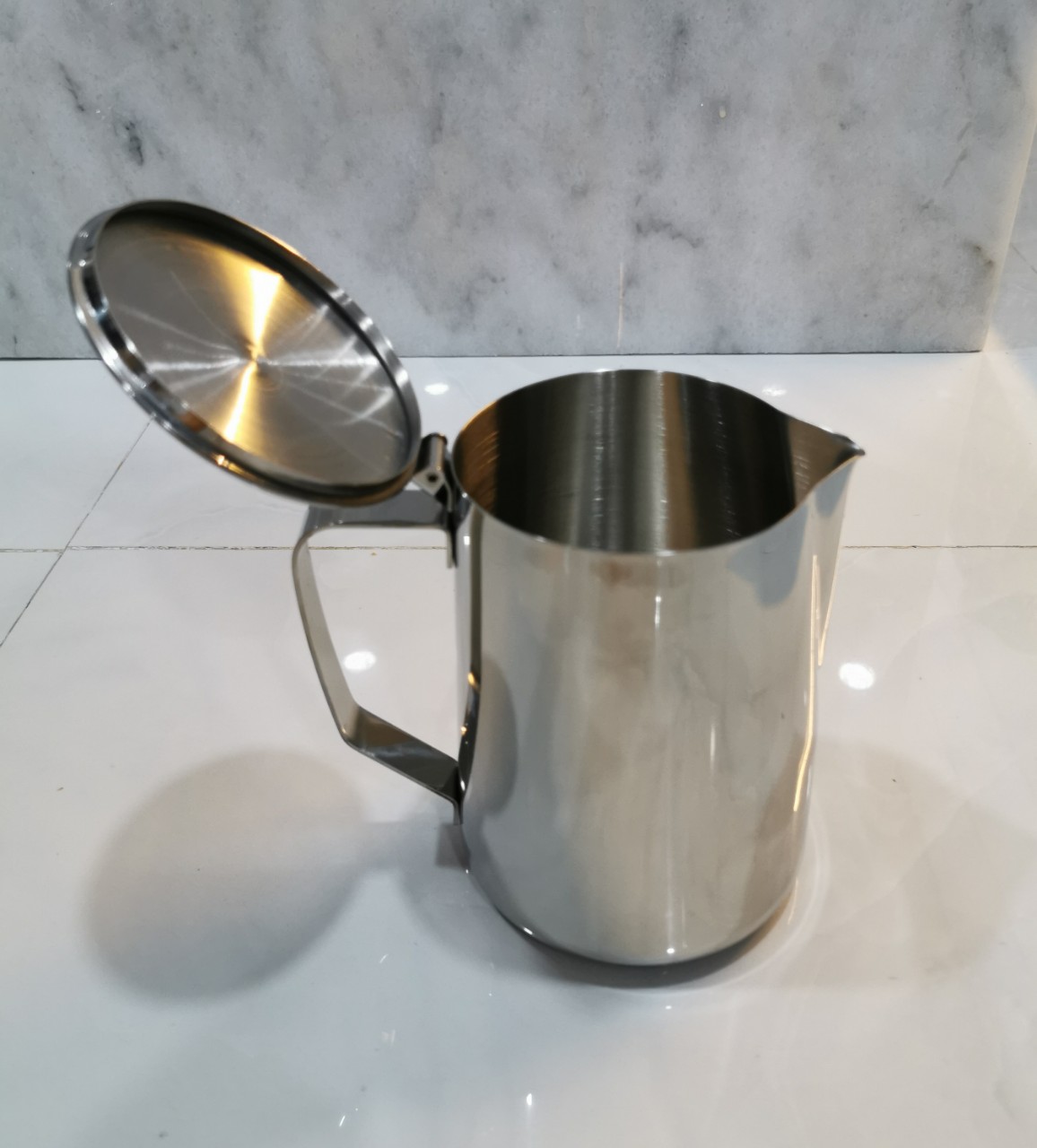 CA ĐÁNH SỮA 1LIT INOX 304 DÀY ĐẸP