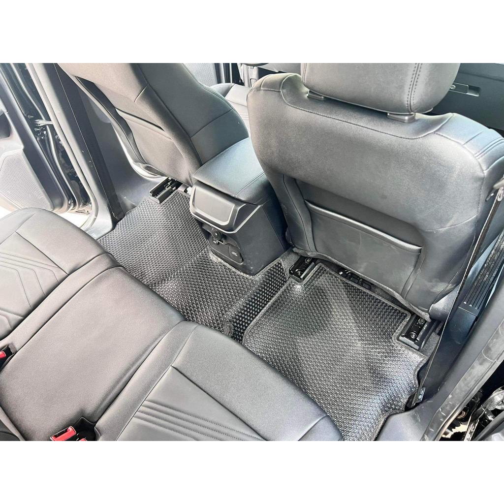 Thảm lót ô tô KATA cho xe Ford Everest 2023-7 chỗ ngồi- Khít với sàn, Chống thấm, Không mùi, Không ẩm mốc