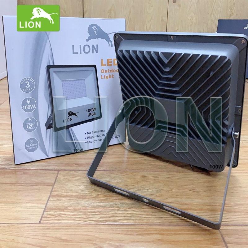 Đèn Pha Ngoài Trời Siêu Mỏng 30W/50W/100W/150W/200W - Chiếu Sáng Diện Tích Lớn, Độ Bền Tốt, Chống Nước IP66