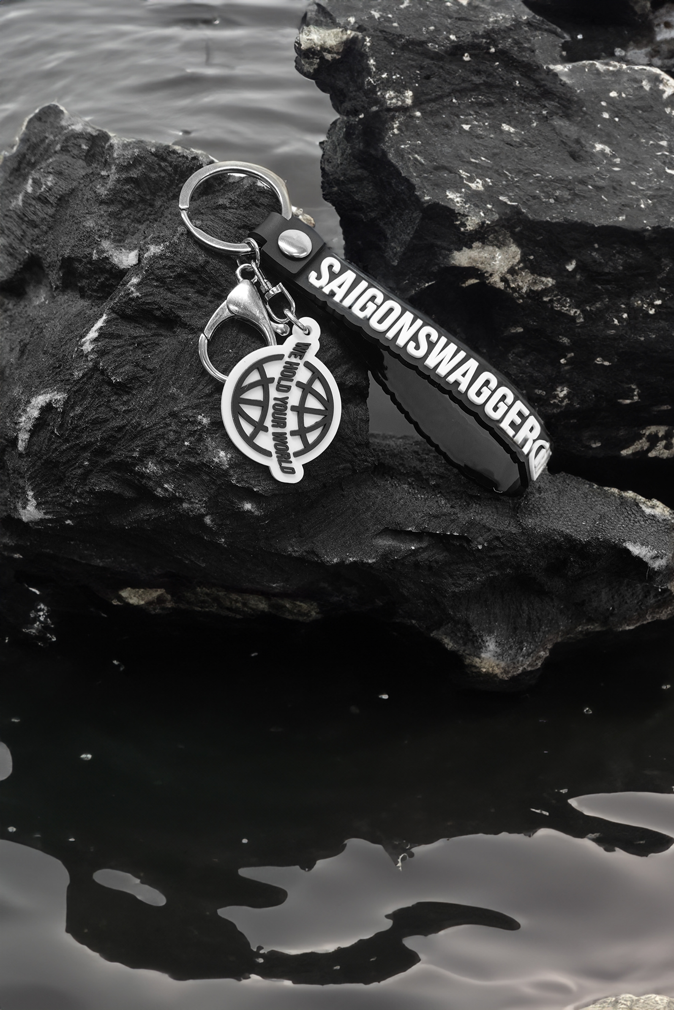 Móc khoá cao su SAIGONSWAGGER SGS LOGO TAG KEYCHAIN