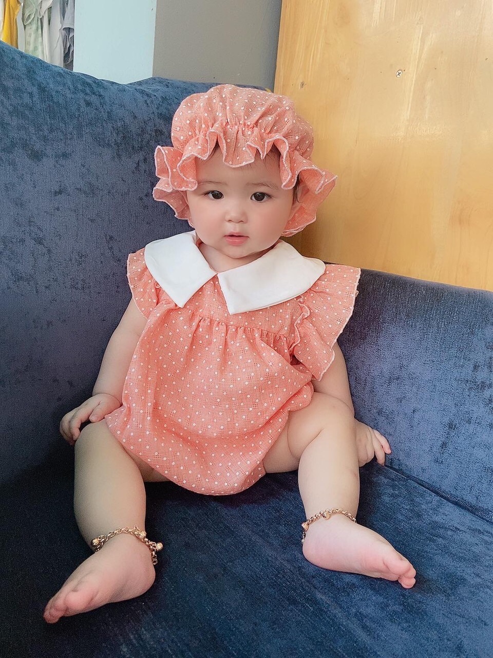 Bodysuit , Áo Liền Quần Chấm Bi Cam Bé Gái 3 đến 12kg Chất Đũi Thông Hơi