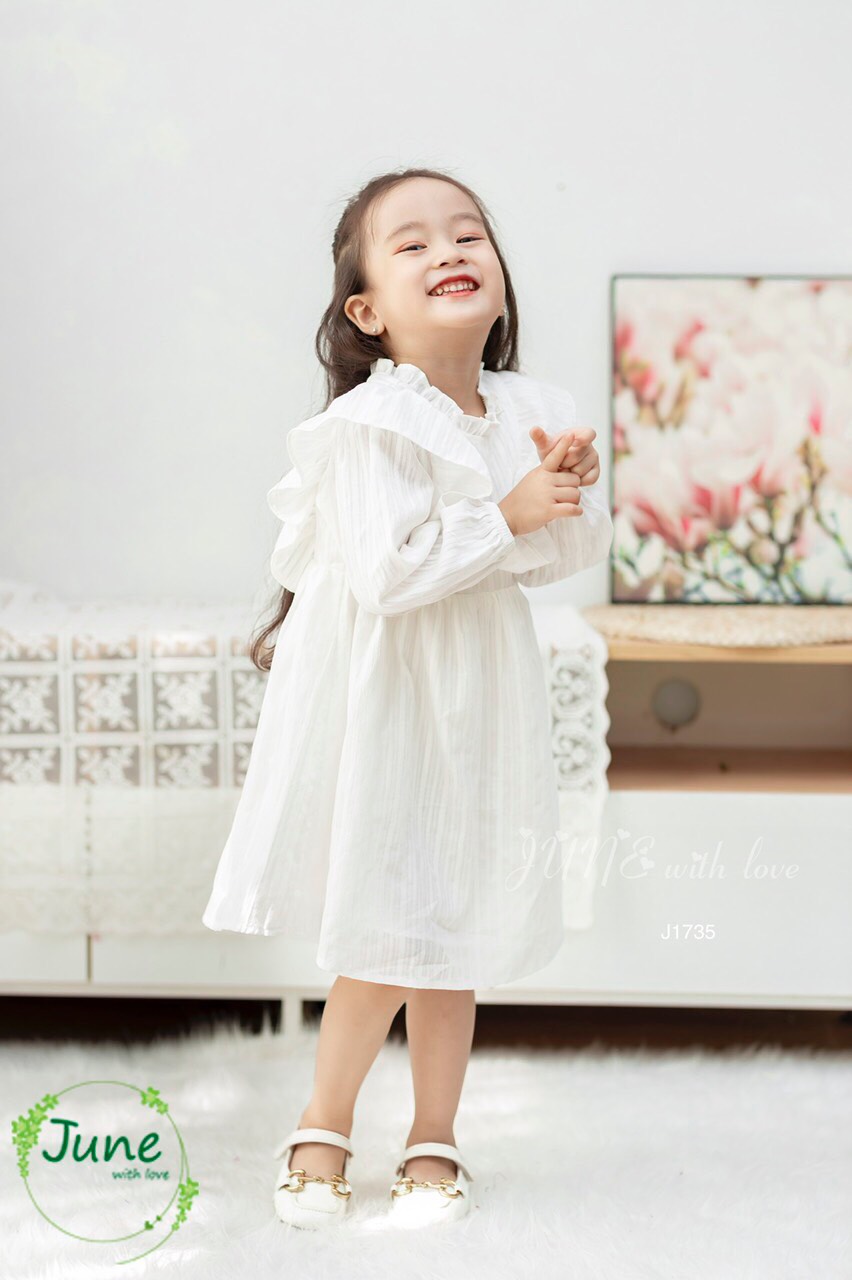 Váy trắng dài tay cho bé từ 1-10 tuổi