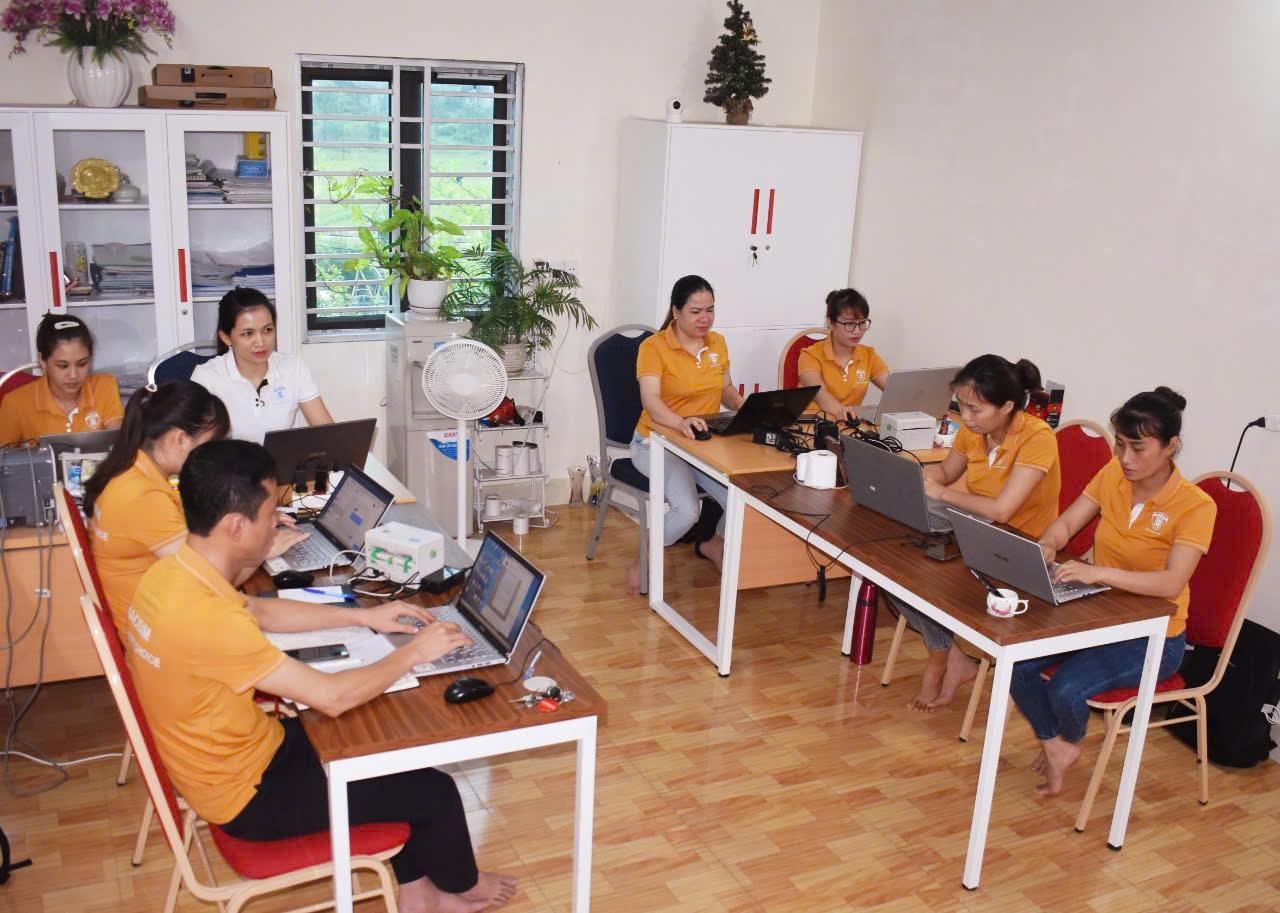 Thảm Lót Sàn 2 Lớp TPE Macsim Suzuki XL7 Chuẩn Form, Bền, Không Mùi ( dệt thô caro 2 lớp sd3 ct)