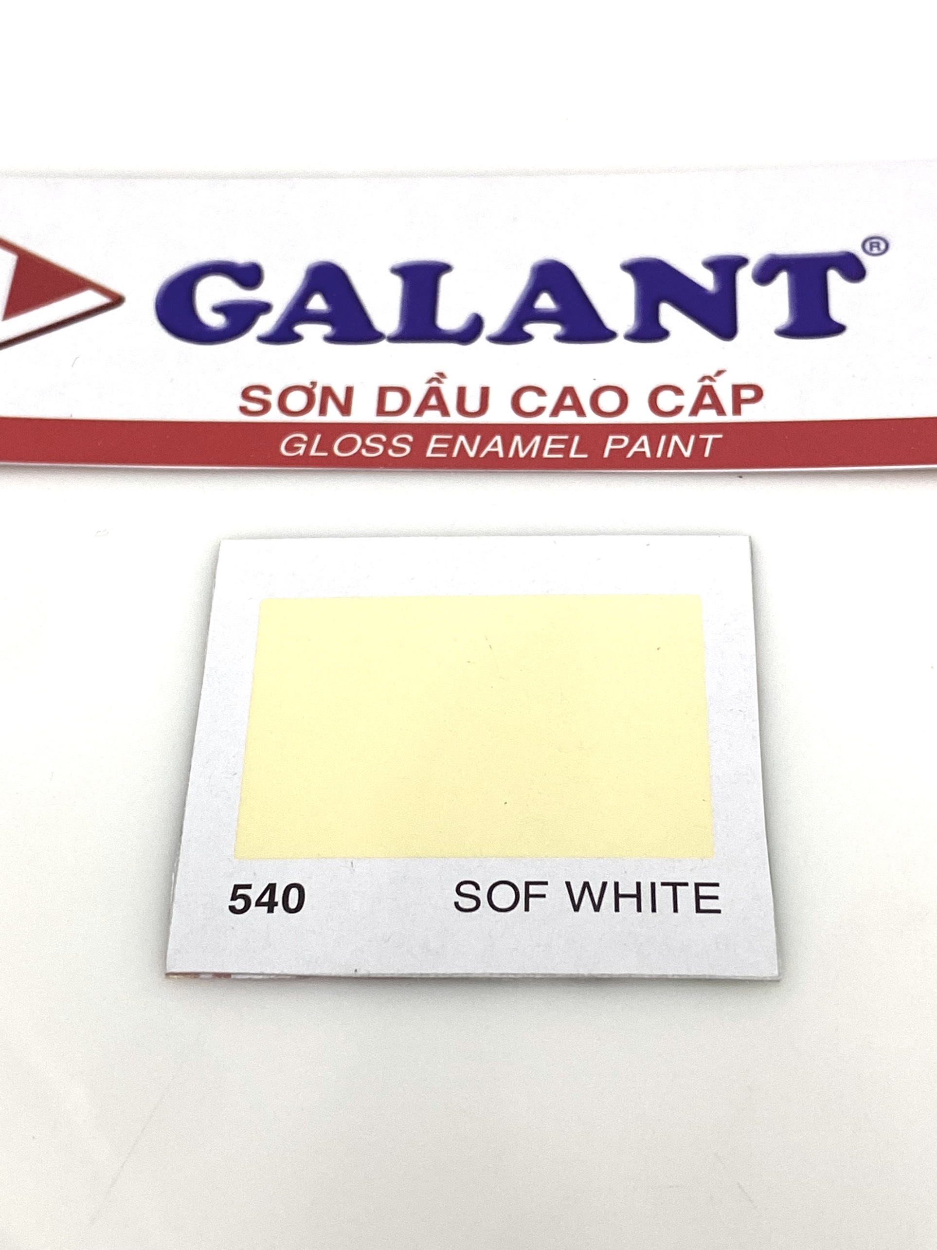 Sơn dầu Galant màu Sof White 540 375ml