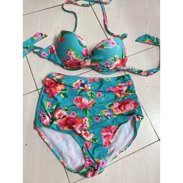 Bikini đi biển thu lạnh- đồ bơi nữ bông đỏ nền xanh siêu đẹp