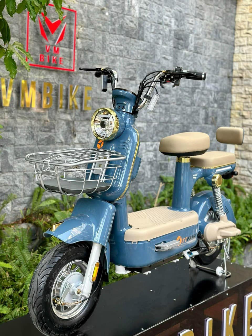 XE ĐIỆN MOKA