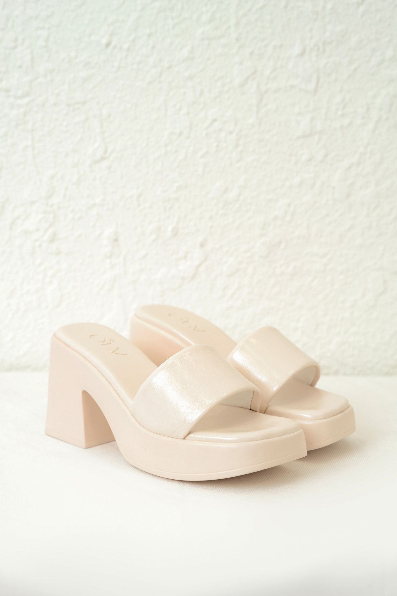 OLV - Giày Christa Beige Heels