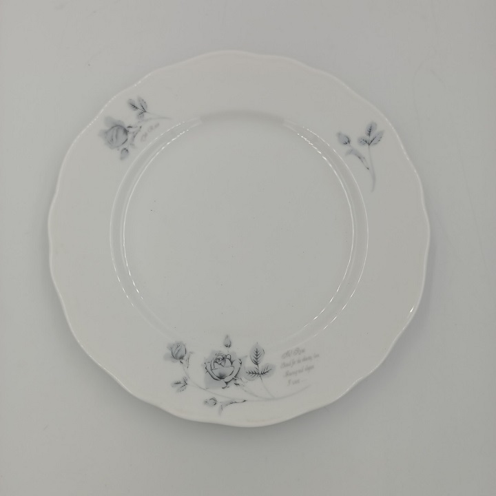 Đĩa Sứ Hoa Hồng Đen Kích Thước 20.5 CM Hàng Nhập Khẩu Cao Cấp