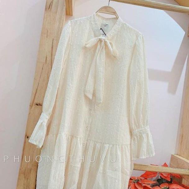 Đầm Suông Thắt Nơ Tay Bèo