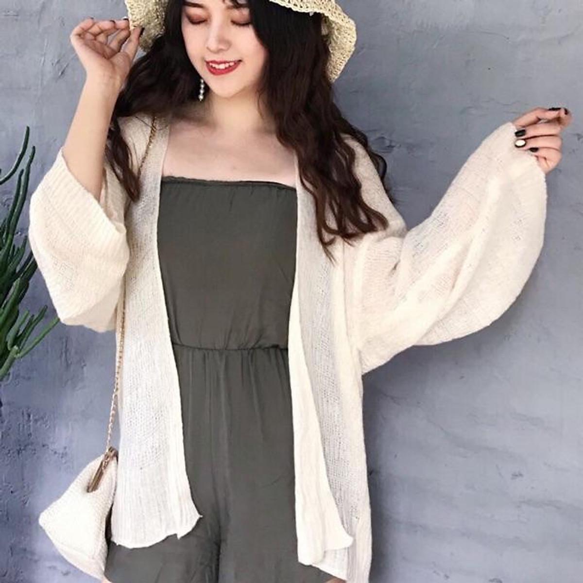 Áo khoác, áo cardigan len mỏng phù hợp mặc mùa hè chống nắng