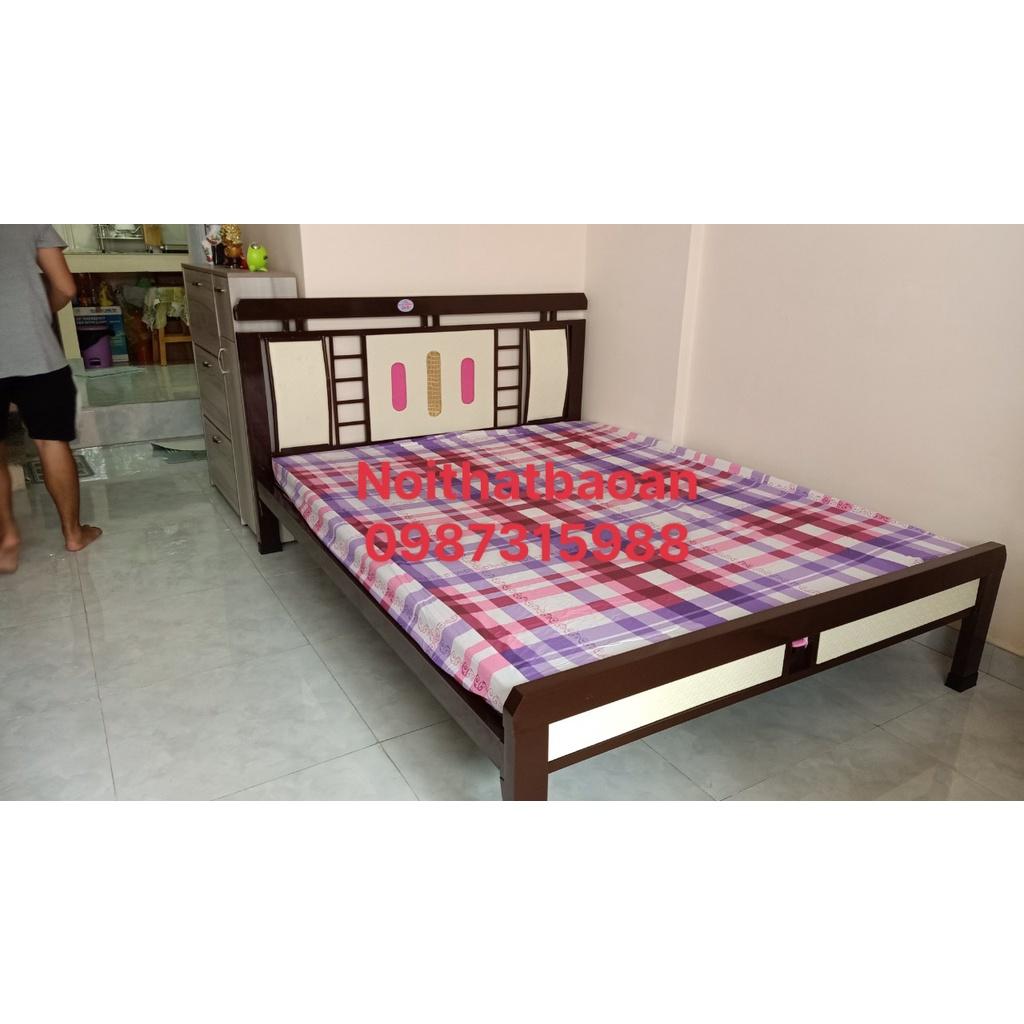 Giường sắt kiểu hộp nhiều kích thước mẫu 10