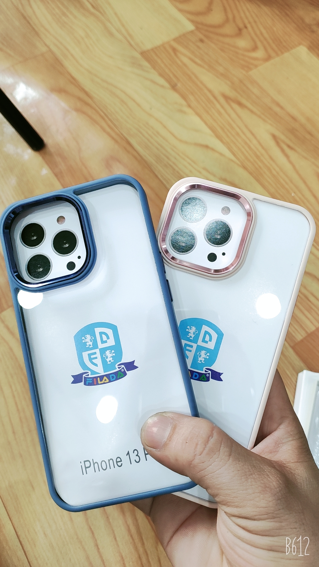 Ốp lưng viền màu lưng kính cường lực FiLaDa dành cho iphone 13 pro