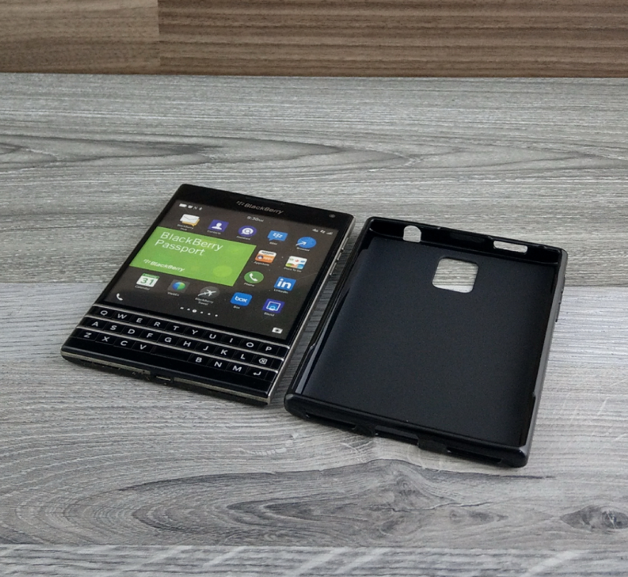 Ốp Lưng dành cho Blackberry Passport Q30 Dẻo Màu Đen