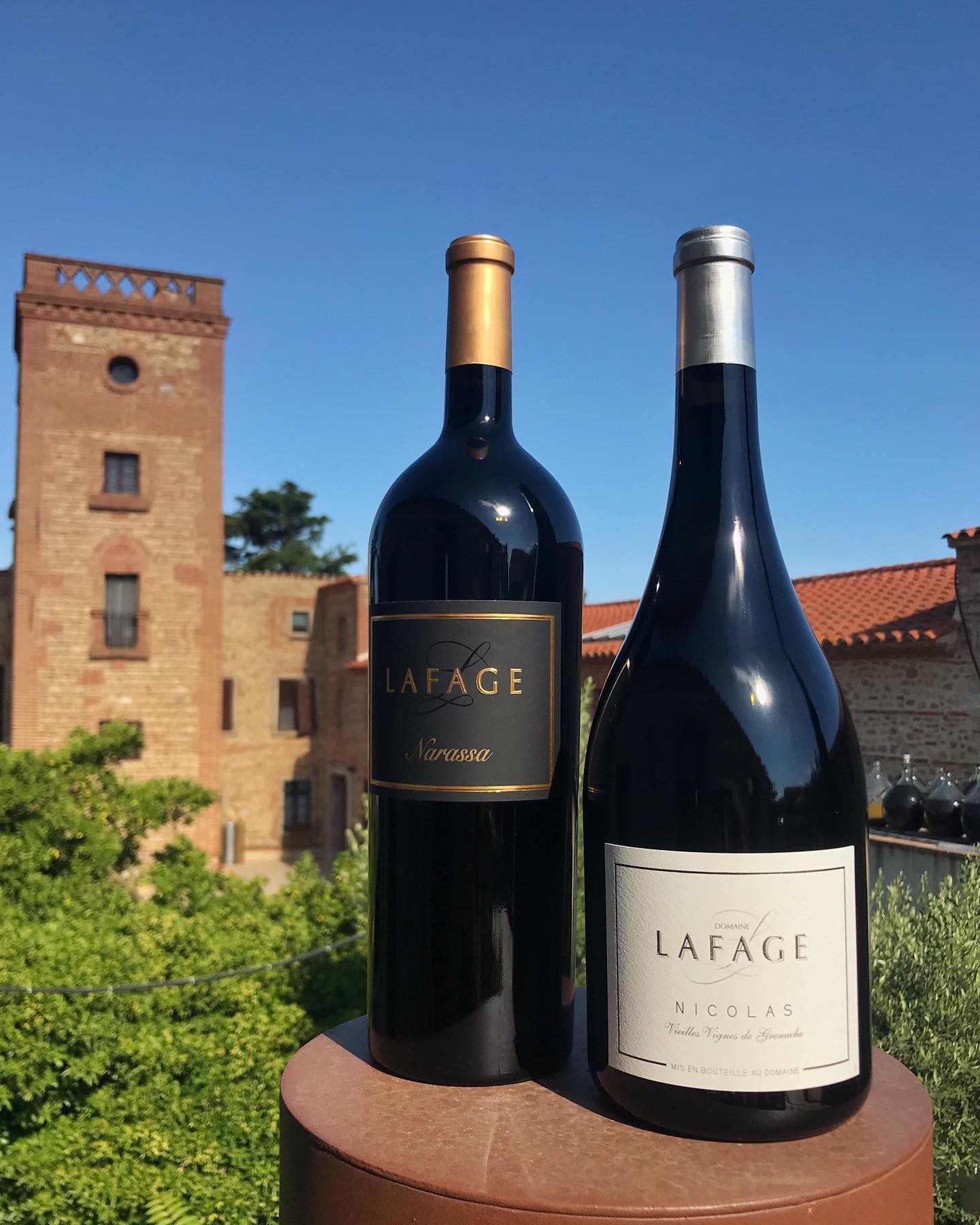Rượu vang Organic Famille Lafage Narassa 2018 (Pháp) kèm túi hộp,đồ khui