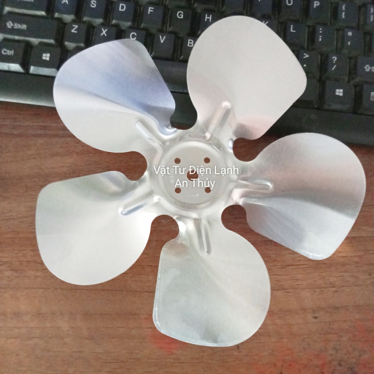 Cánh quạt nhôm tủ lạnh COCA đường kính 20cm - Cánh quạt nhôm tủ mát - Cánh quạt tủ đông 20cm, cánh quạt nhôm tản nhiệt
