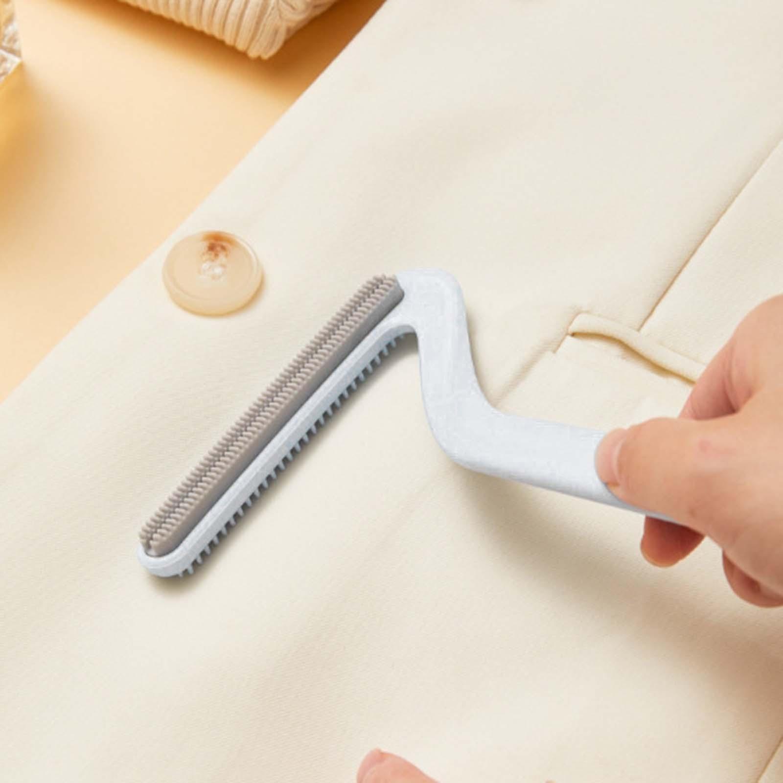 Manual Portable Fabric  Furniture Pet Hair Removal  Brush for Sweater blanket