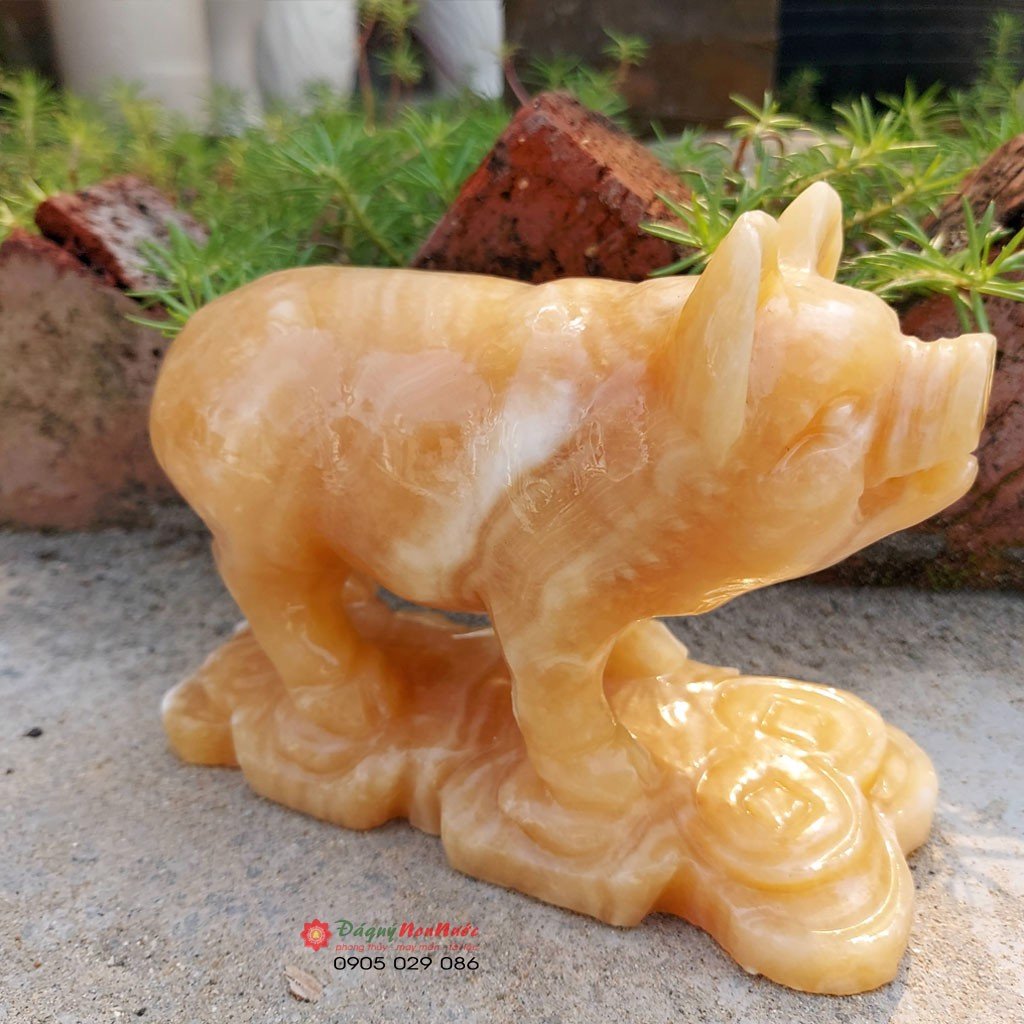 Tượng lợn đá 12 con giáp phong thủy đá ngọc hoàng long 15cm đá Non Nước
