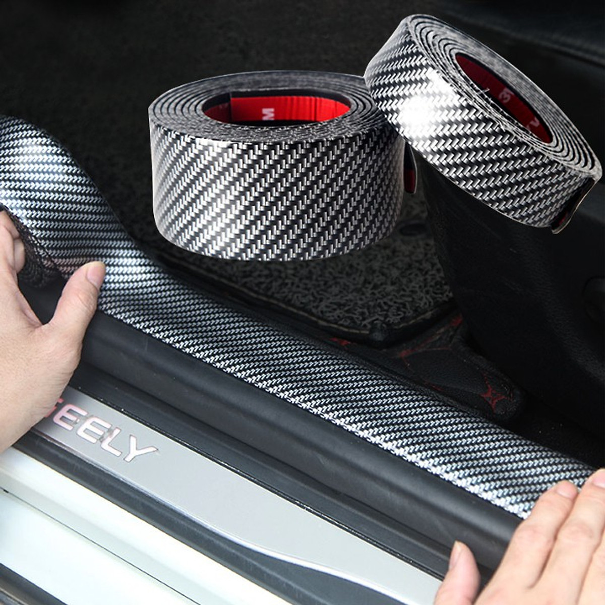 Nẹp Carbon Chống Xước dán bậc lên xuống xe ô tô bản dài 1 mét