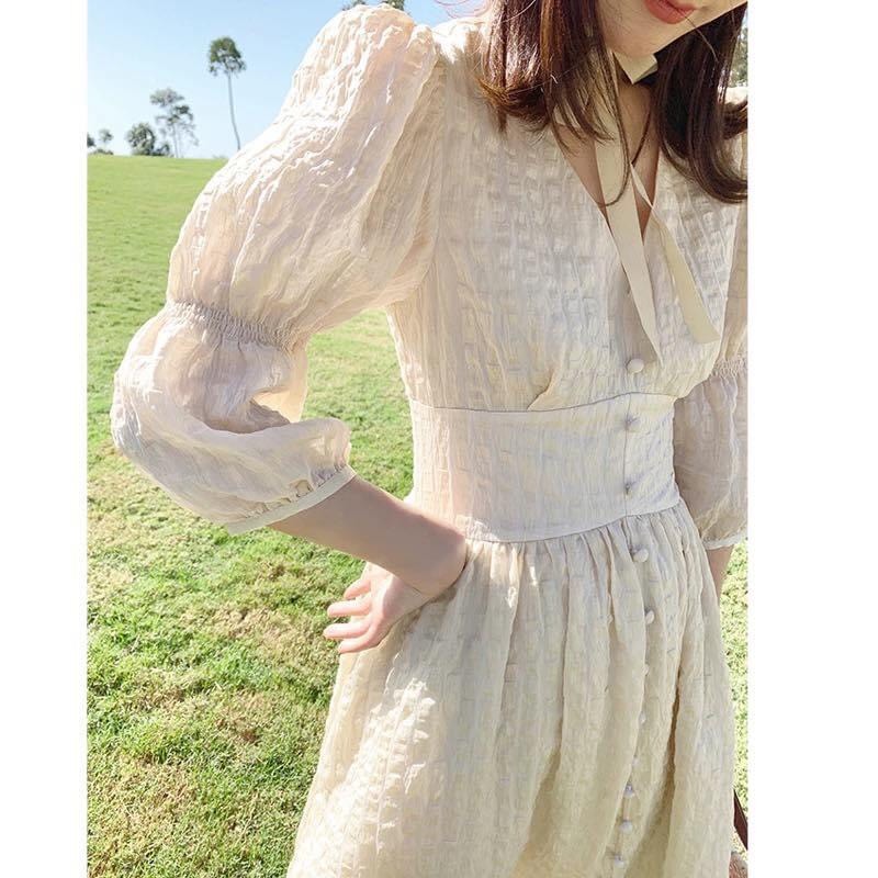 Đầm Xòe Midi Vải Đũi Mềm Mại Tay Bo
