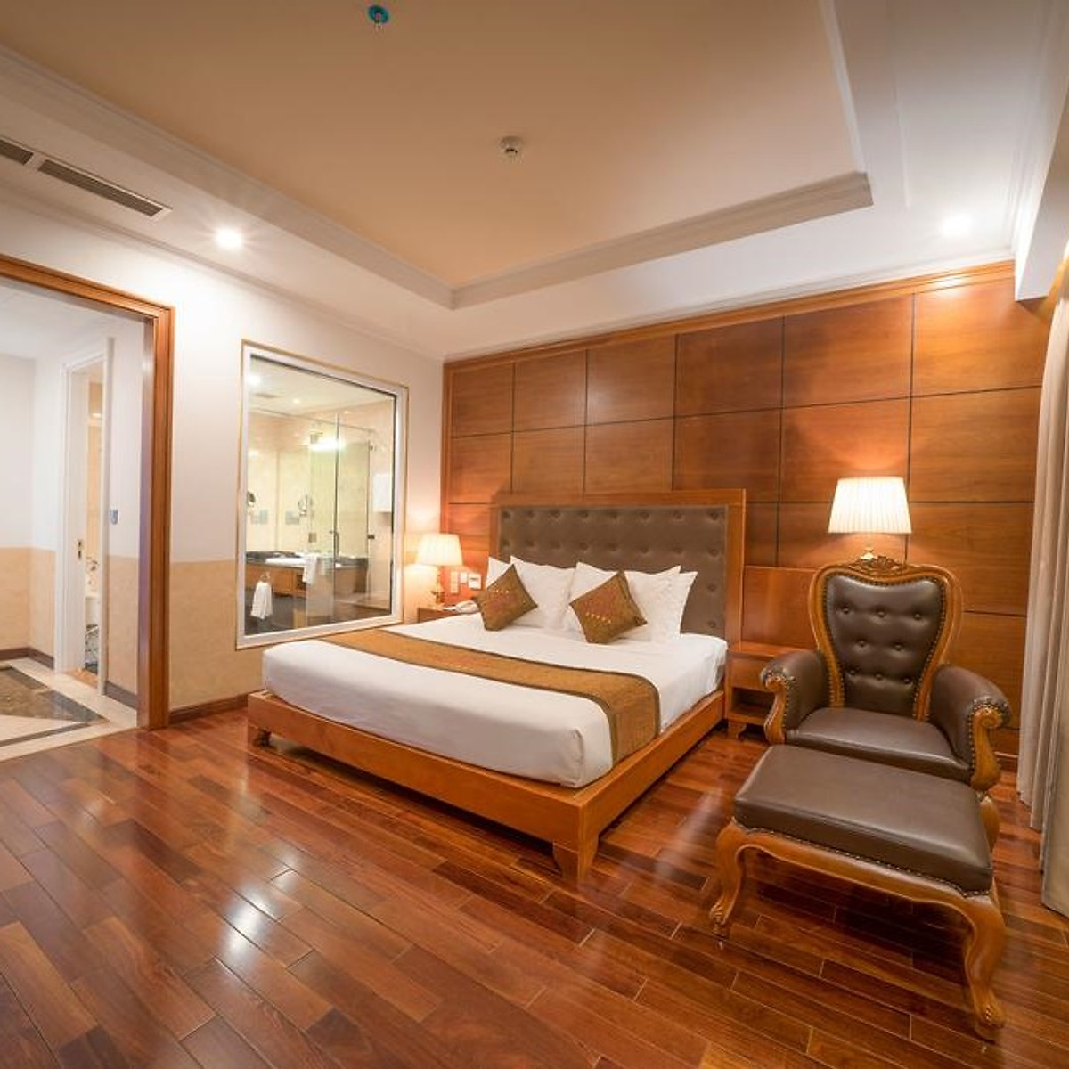 Samdi Hotel 4* Đà Nẵng - Trung Tâm Đà Nẵng, Buffet Sáng, Hồ Bơi, Gần Sân Bay Và Các Điểm Tham Quan Kèm Ưu Đãi Hấp Dẫn