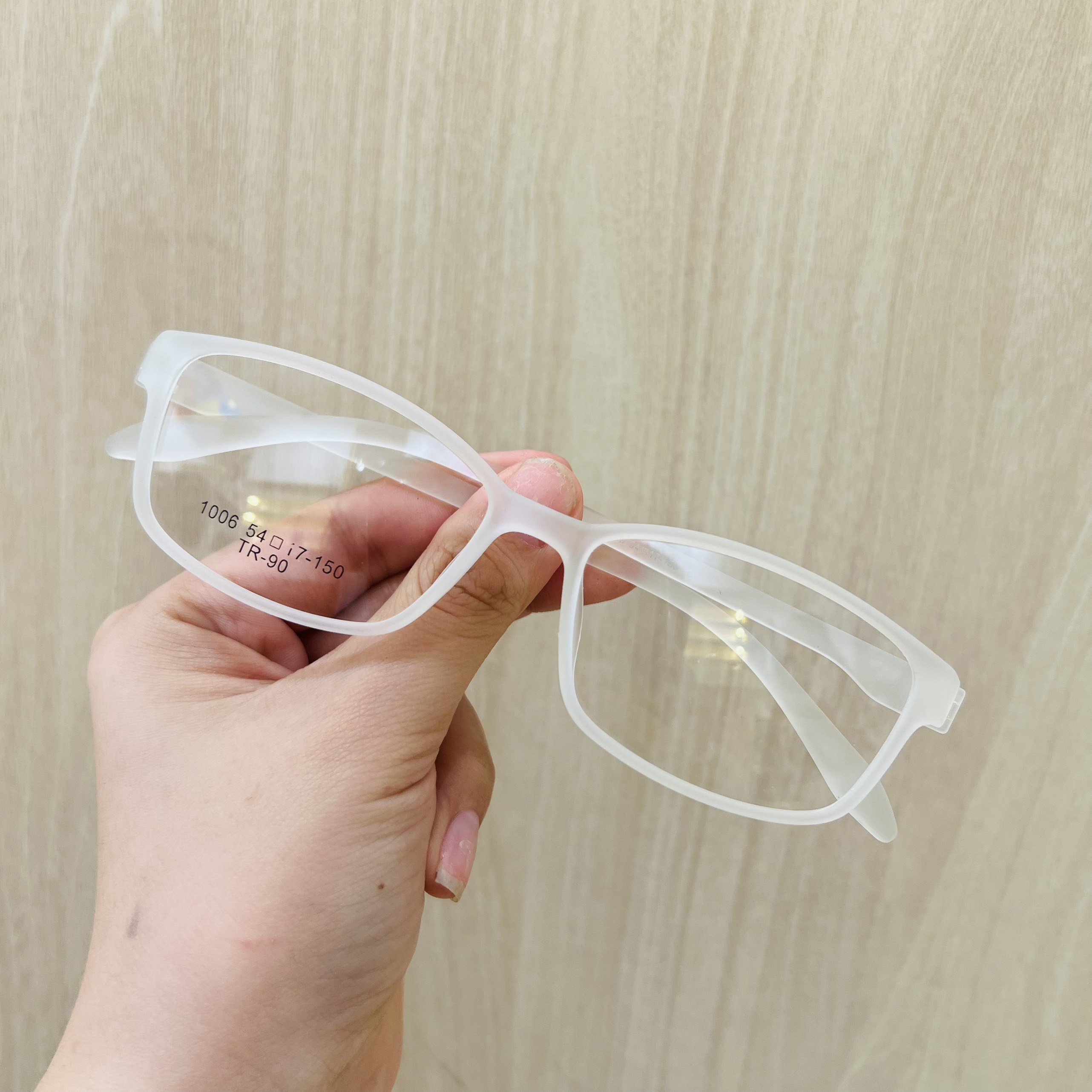 Gọng kính nhựa tr90 siêu nhẹ siêu bền thời trang OURESS - 1006