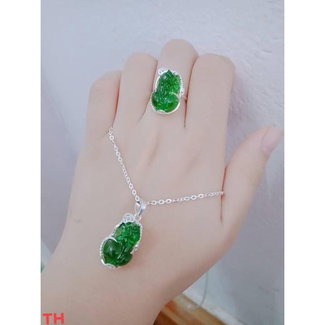 Bộ trang sức dây chuyền và nhẫn tỳ hưu -