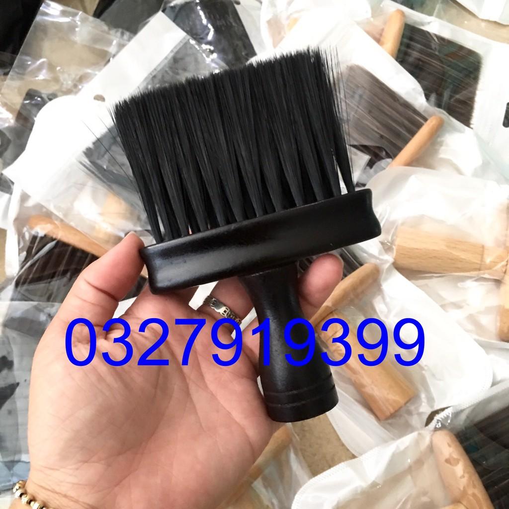 Chổi phủi tóc cán gỗ Barber K30