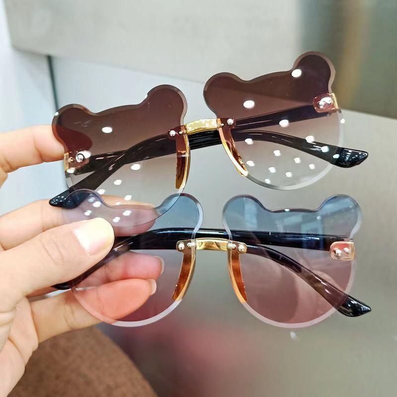 Kính mát chống tia UV hình tai gấu, hình con vật dễ thương thời trang cho bé giá rẻ SHOPDUYENCUONG