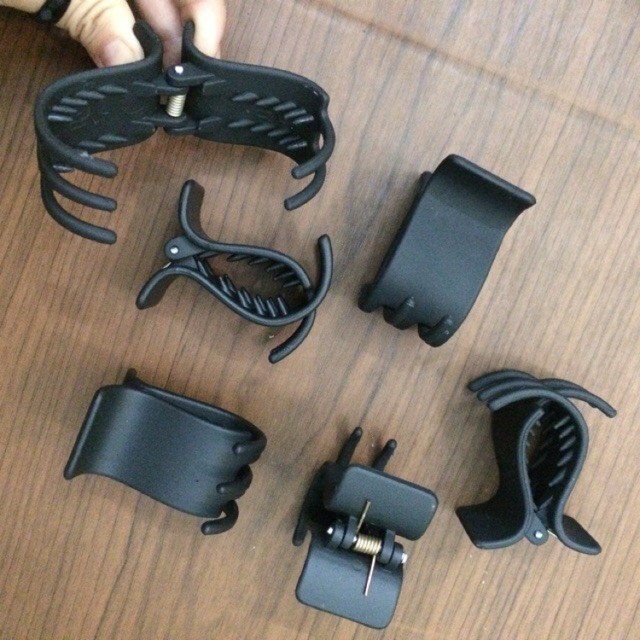 SỈ 12 Kẹp Càng Cua Nhựa Nhám Chống Gãy