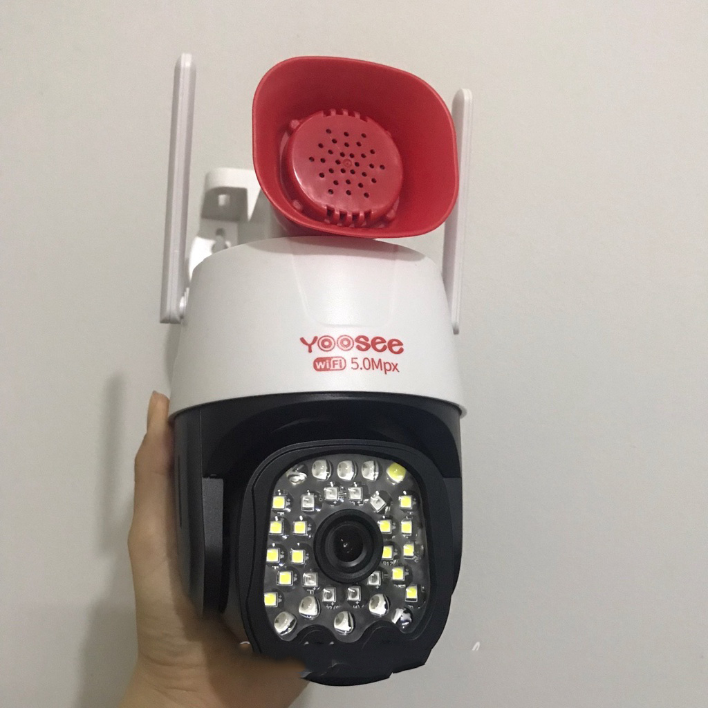 Camera IP Yoosee PTZ 5.0MPX 2 Râu 32 Led Xoay 360 Độ Có Còi Hú Lớn Và Đèn Báo Động Có Hồng Ngoại Ban Đêm Có Màu Hàng Nhập Khẩu