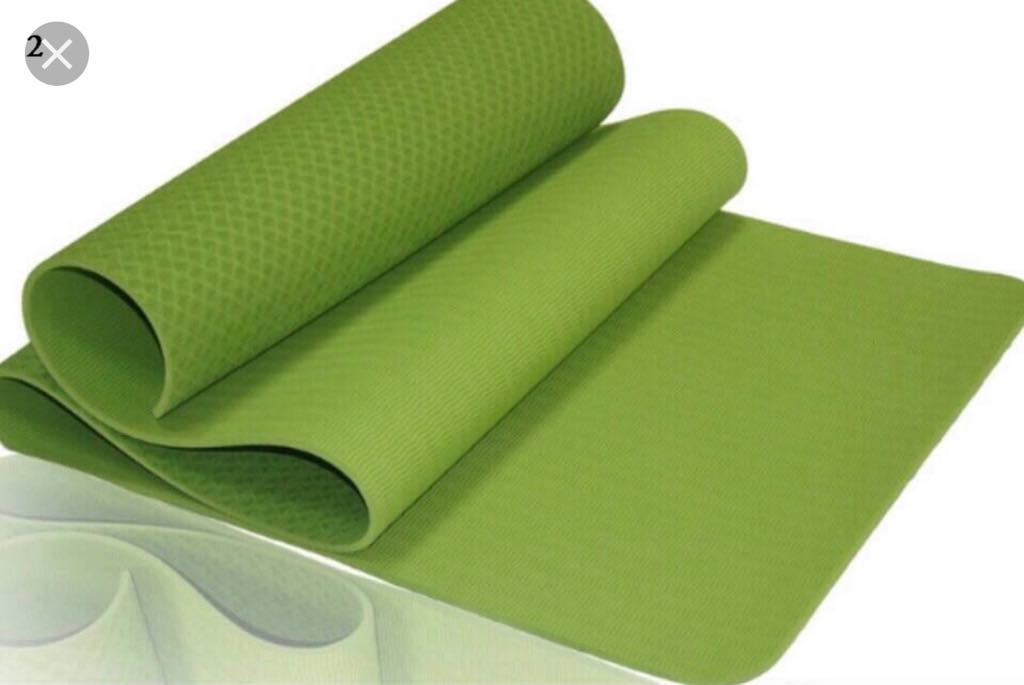 Thảm Tập Yoga Mat 6mm 1 lớp tặng kèm túi đeo chéo.