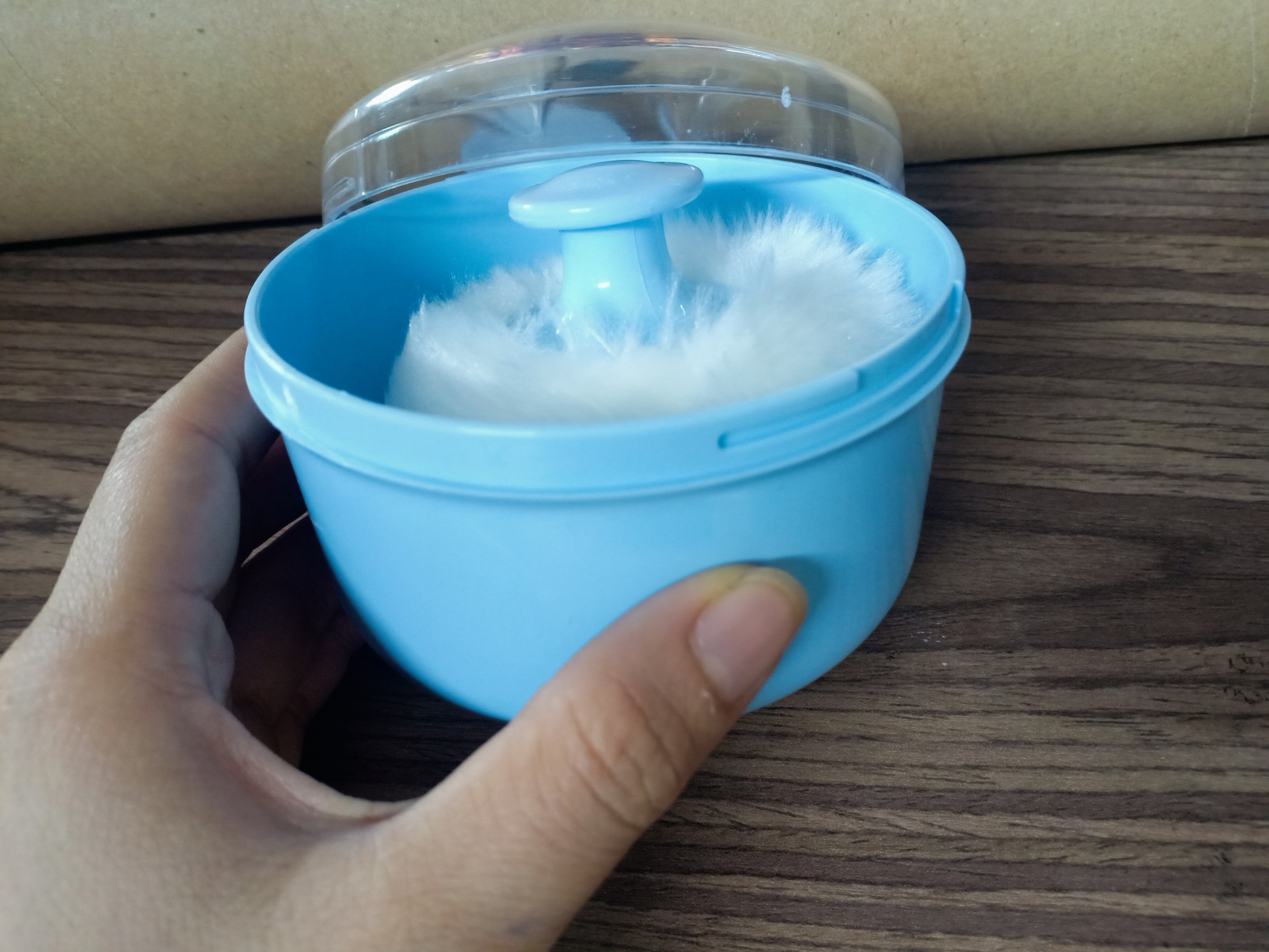 HỘP ĐỰNG PHẤN RÔM EM BÉ KÈM BÔNG PHẤN KUKU - KU5304