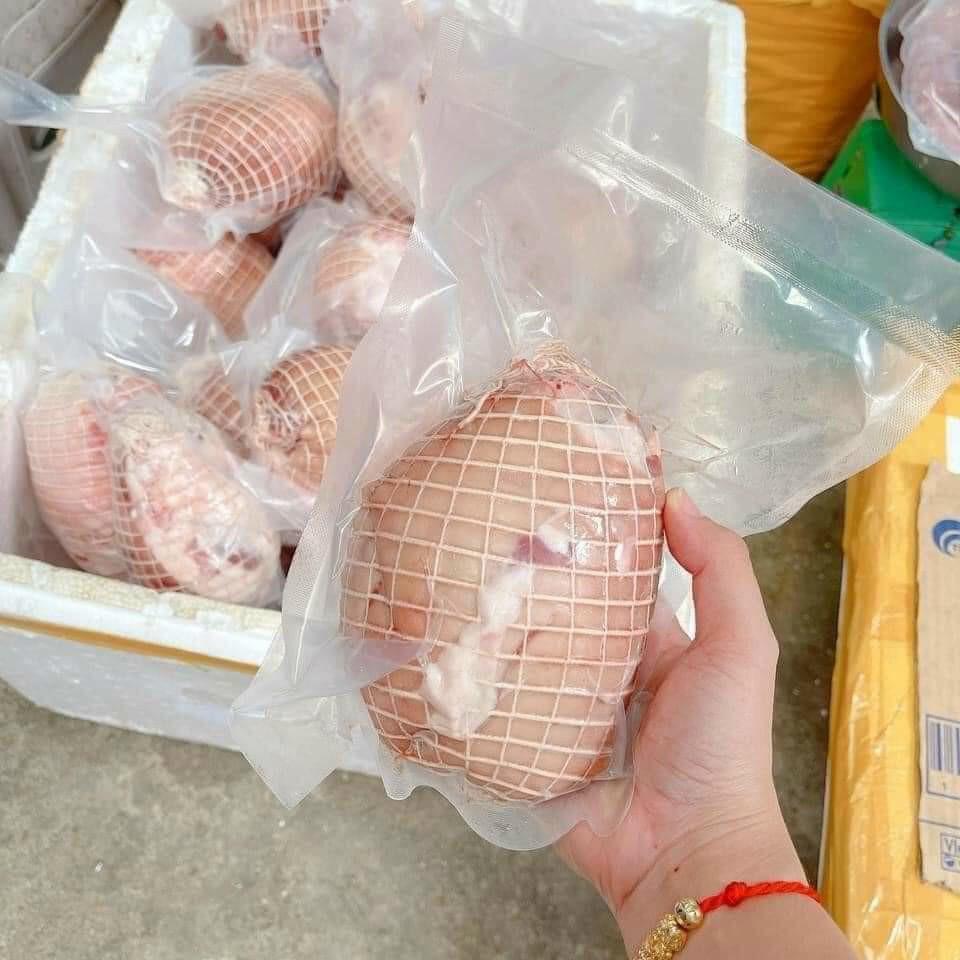 Bắp giò heo rút xương bó chỉ 1kg (giao hỏa tốc tphcm)