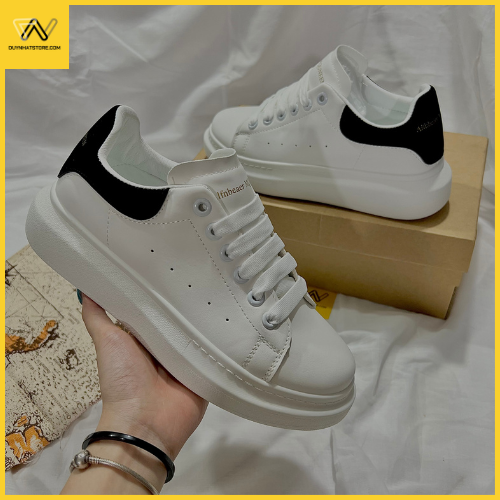 Giày Thể Thao Nữ Nam Màu Trắng Trơn Phối Gót Đen Duy Nhật Store Mc Queen Sang Bonsai Uzzang Đẹp Độn 4cm Êm Sneaker Bata